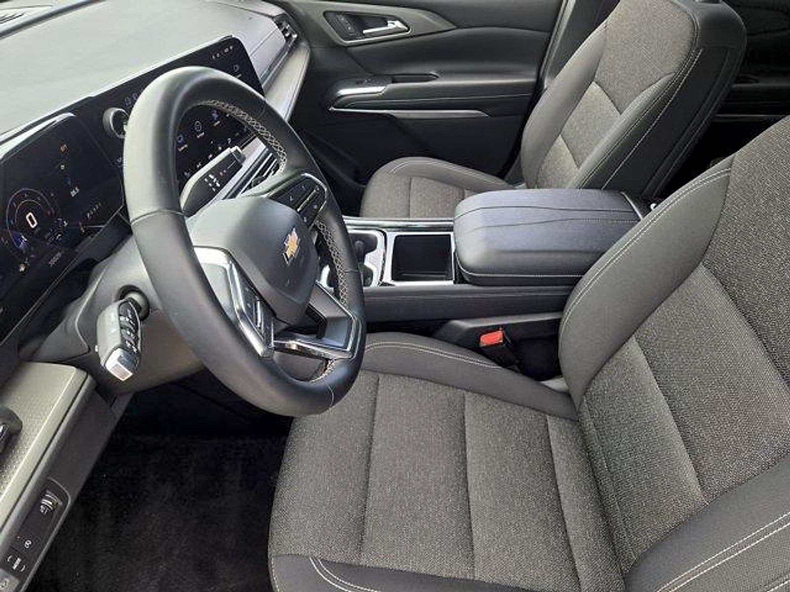 2025 Chevrolet Traverse FWD LT