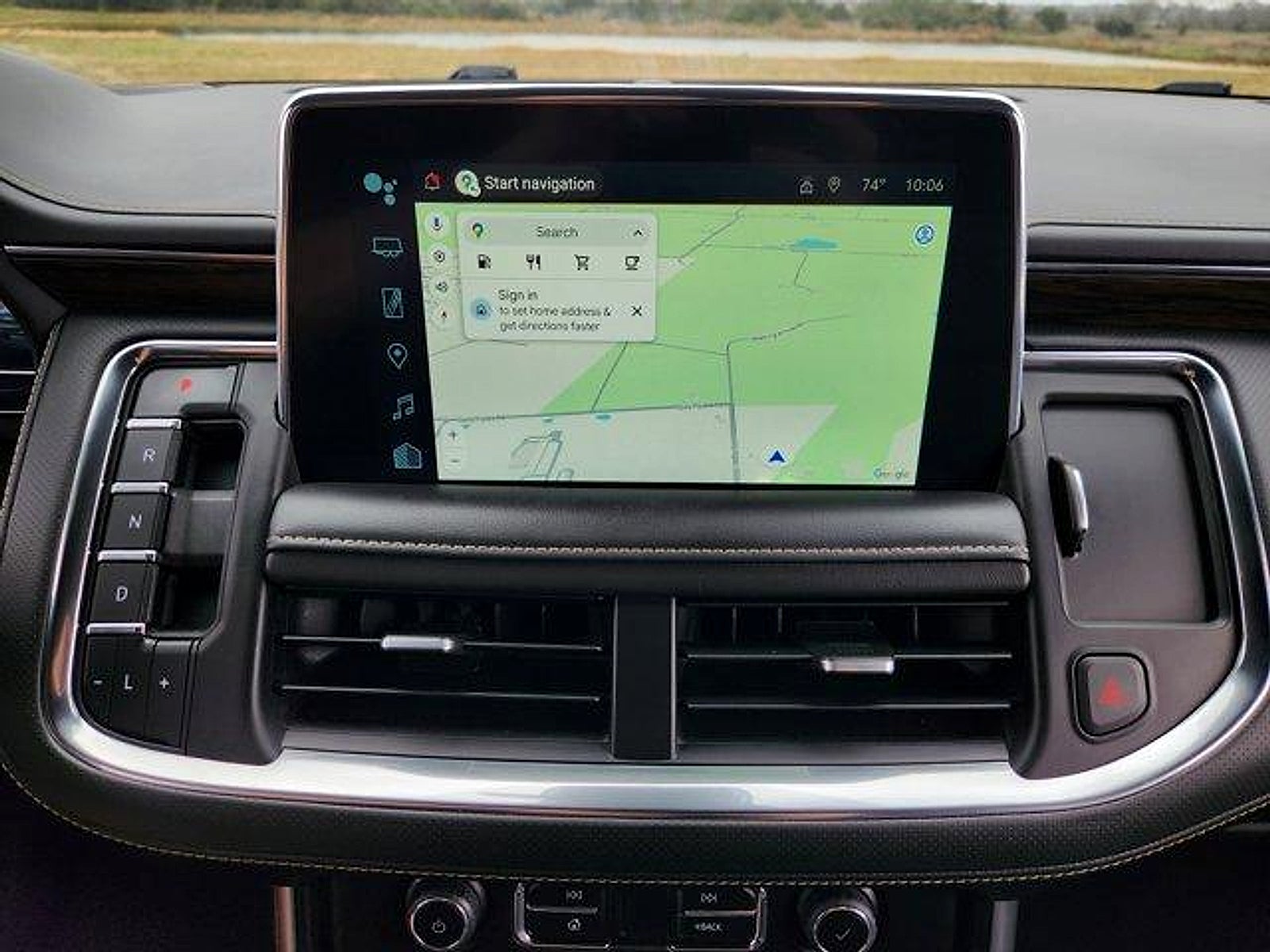 2023 Chevrolet Suburban 4WD Premier