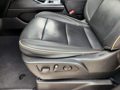 2023 Chevrolet Suburban 4WD Premier