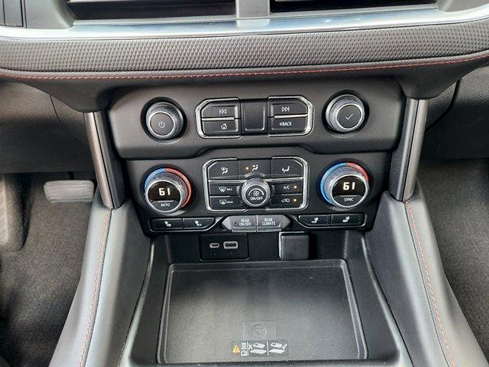 2022 Chevrolet Tahoe 4WD RST