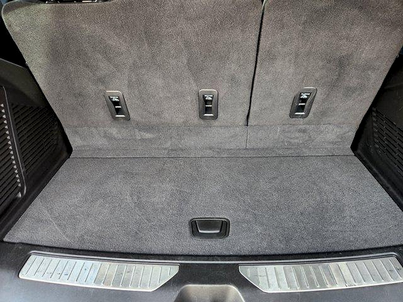 2022 Chevrolet Tahoe 4WD RST