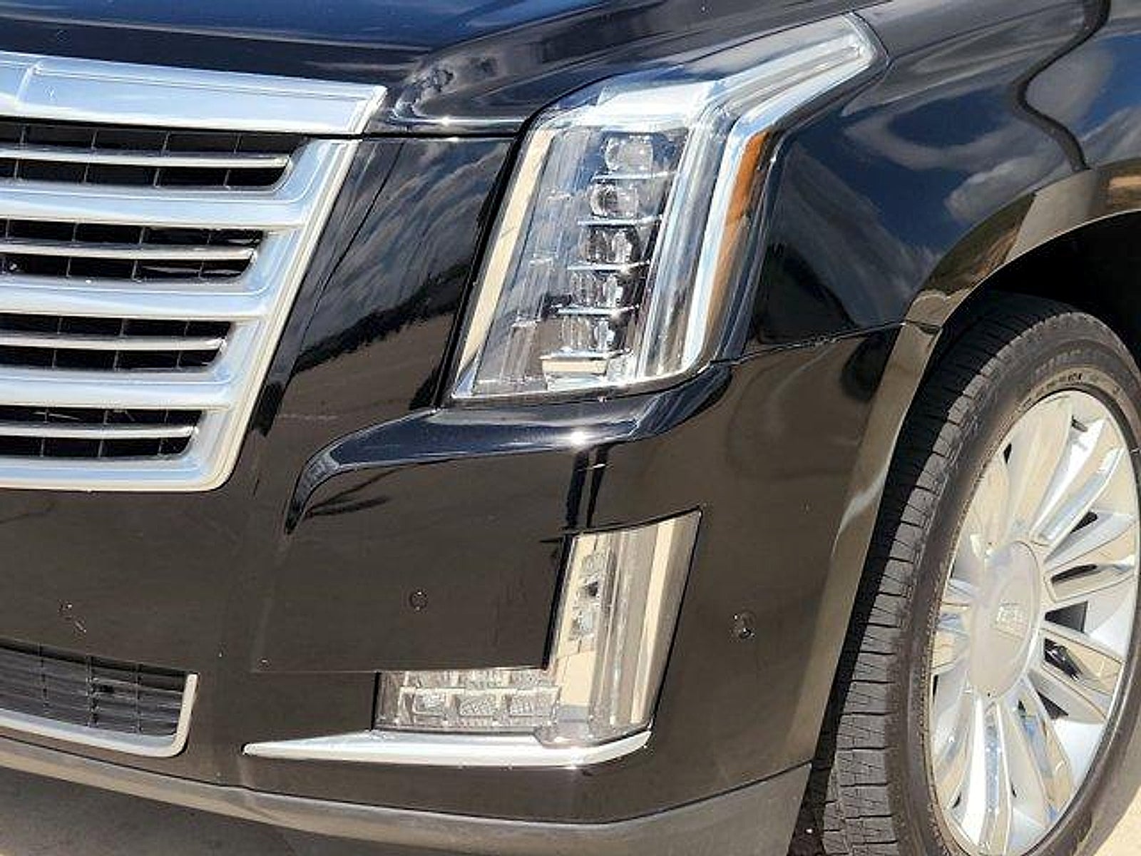 2020 Cadillac Escalade ESV 4WD Platinum
