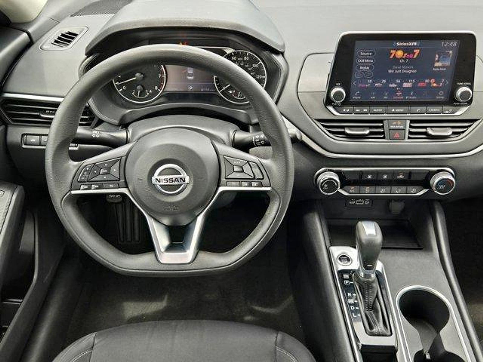 2022 Nissan Altima SV FWD
