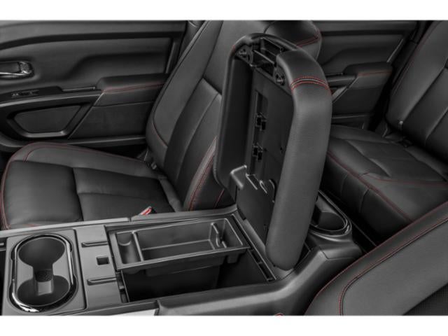 2024 Nissan TITAN Crew Cab PRO-4X 4x4