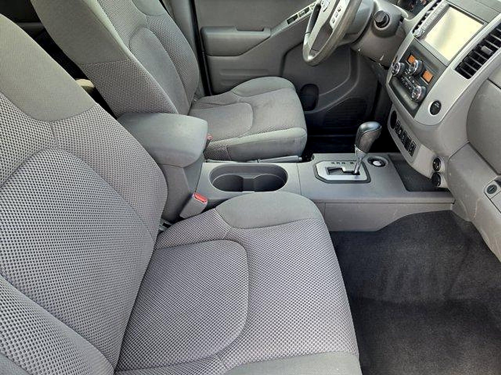 2020 Nissan Frontier Crew Cab SV 4x2