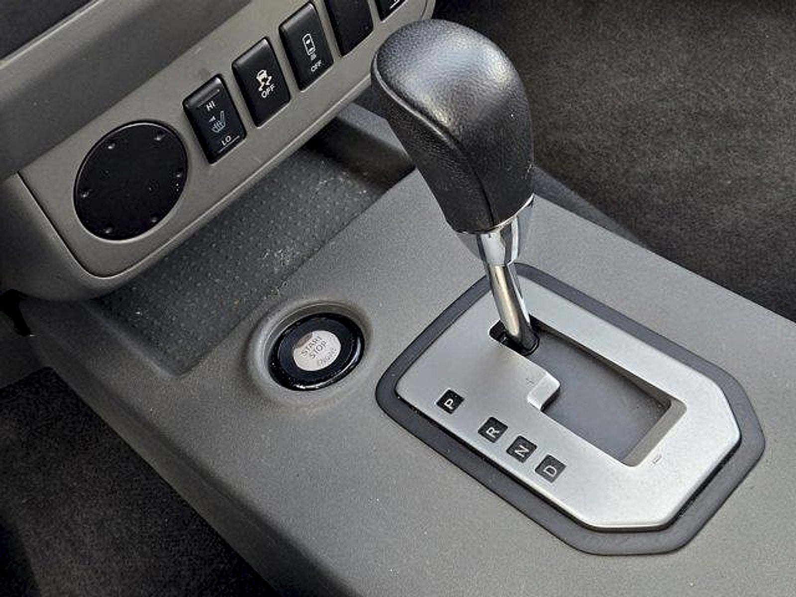 2020 Nissan Frontier Crew Cab SV 4x2