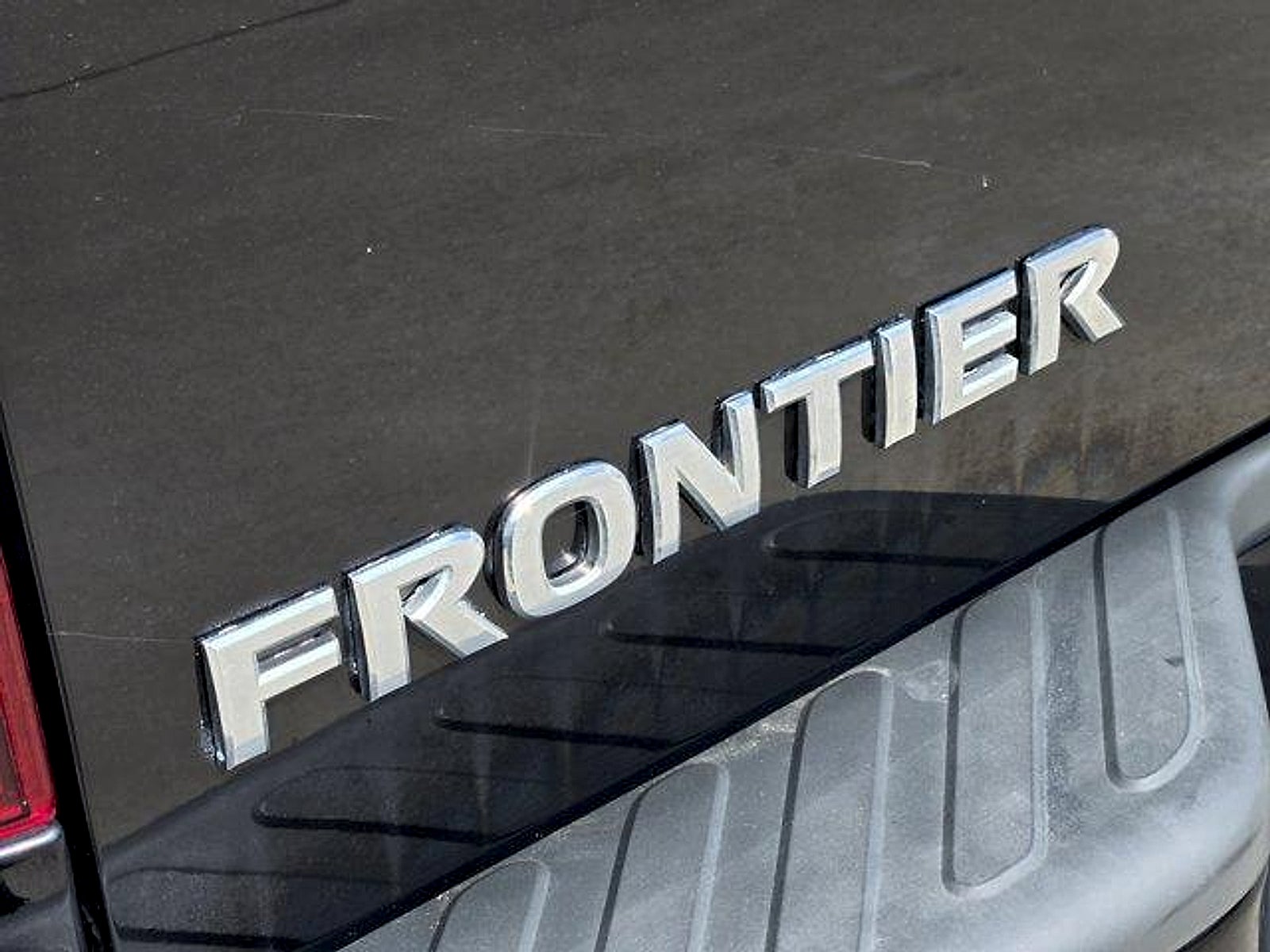 2020 Nissan Frontier Crew Cab SV 4x2