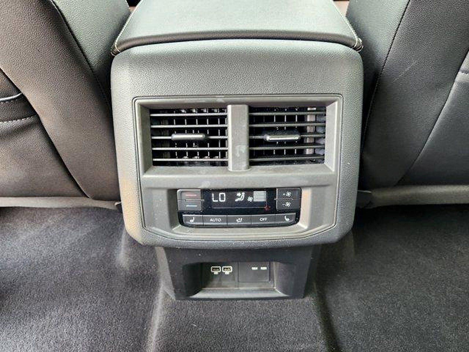 2021 Volkswagen Atlas 3.6L V6 SEL Premium