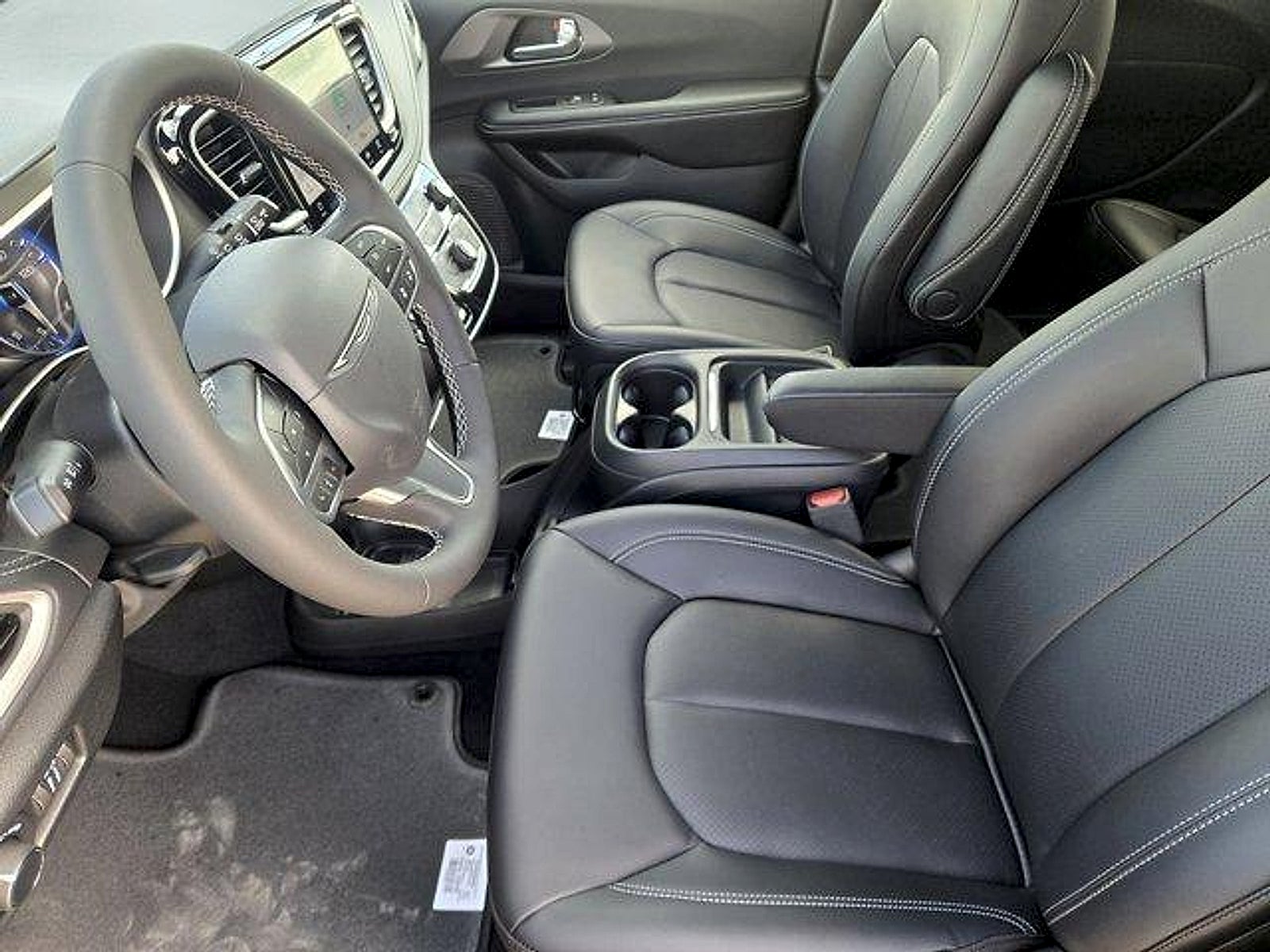 2027 Chrysler Pacifica PACIFICA SELECT