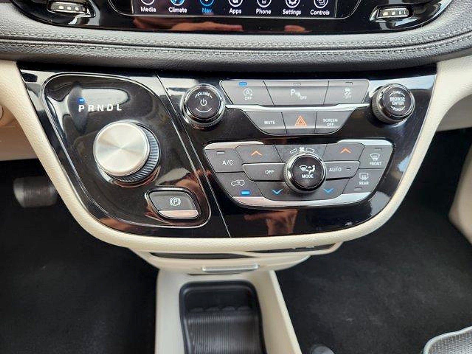2020 Chrysler Pacifica Limited