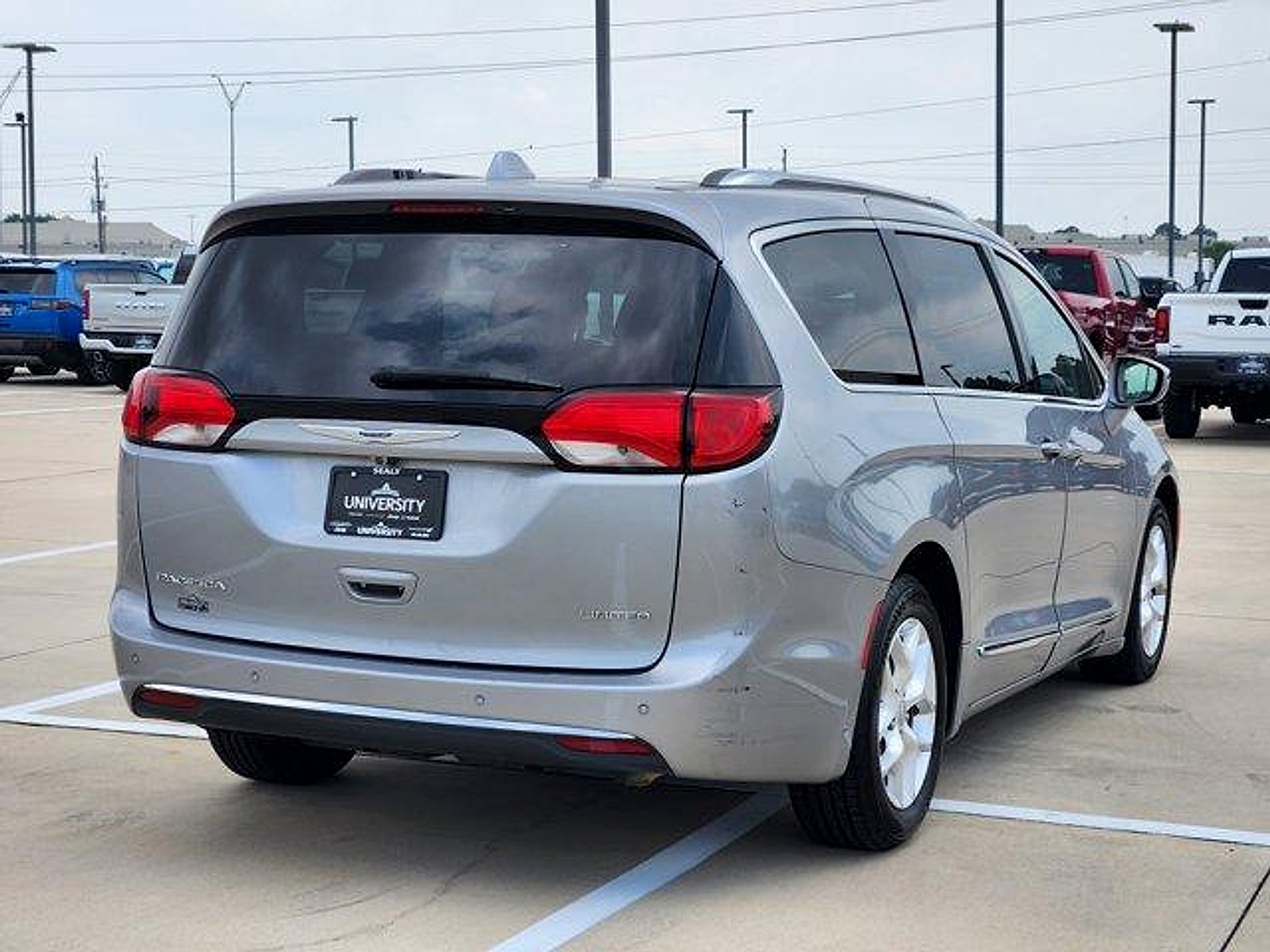 2020 Chrysler Pacifica Limited