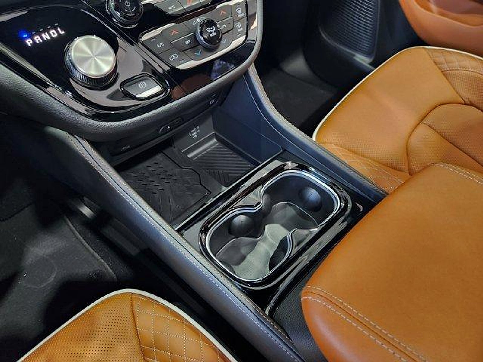 2026 Chrysler Pacifica PACIFICA PINNACLE