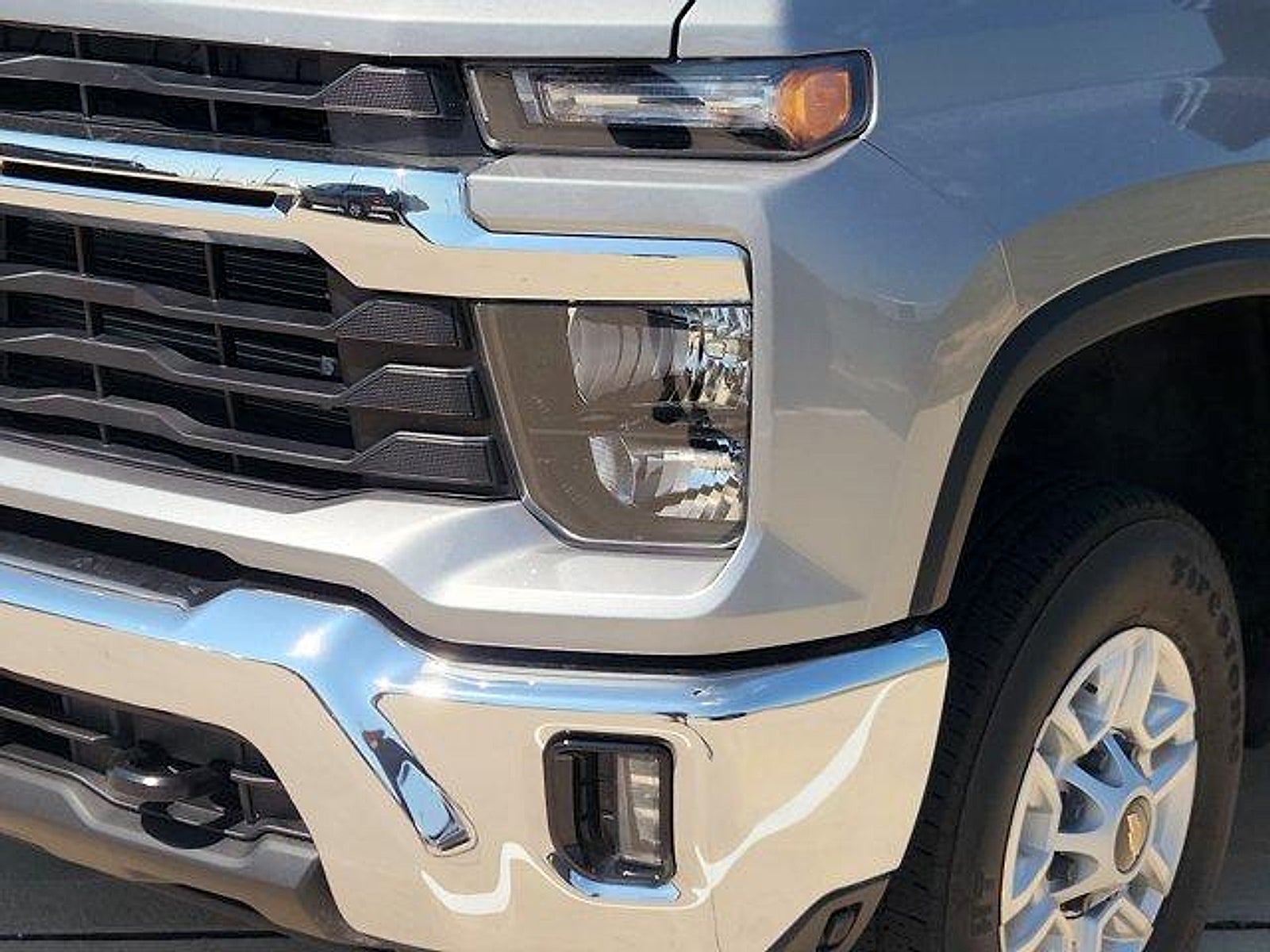 2025 Chevrolet Silverado 2500HD 4WD Crew Cab Standard Bed LT