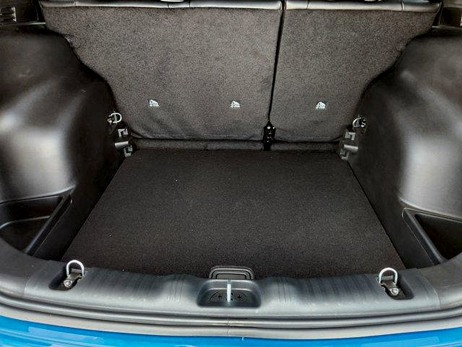 2027 Jeep Compass COMPASS LATITUDE ALTITUDE 4X4