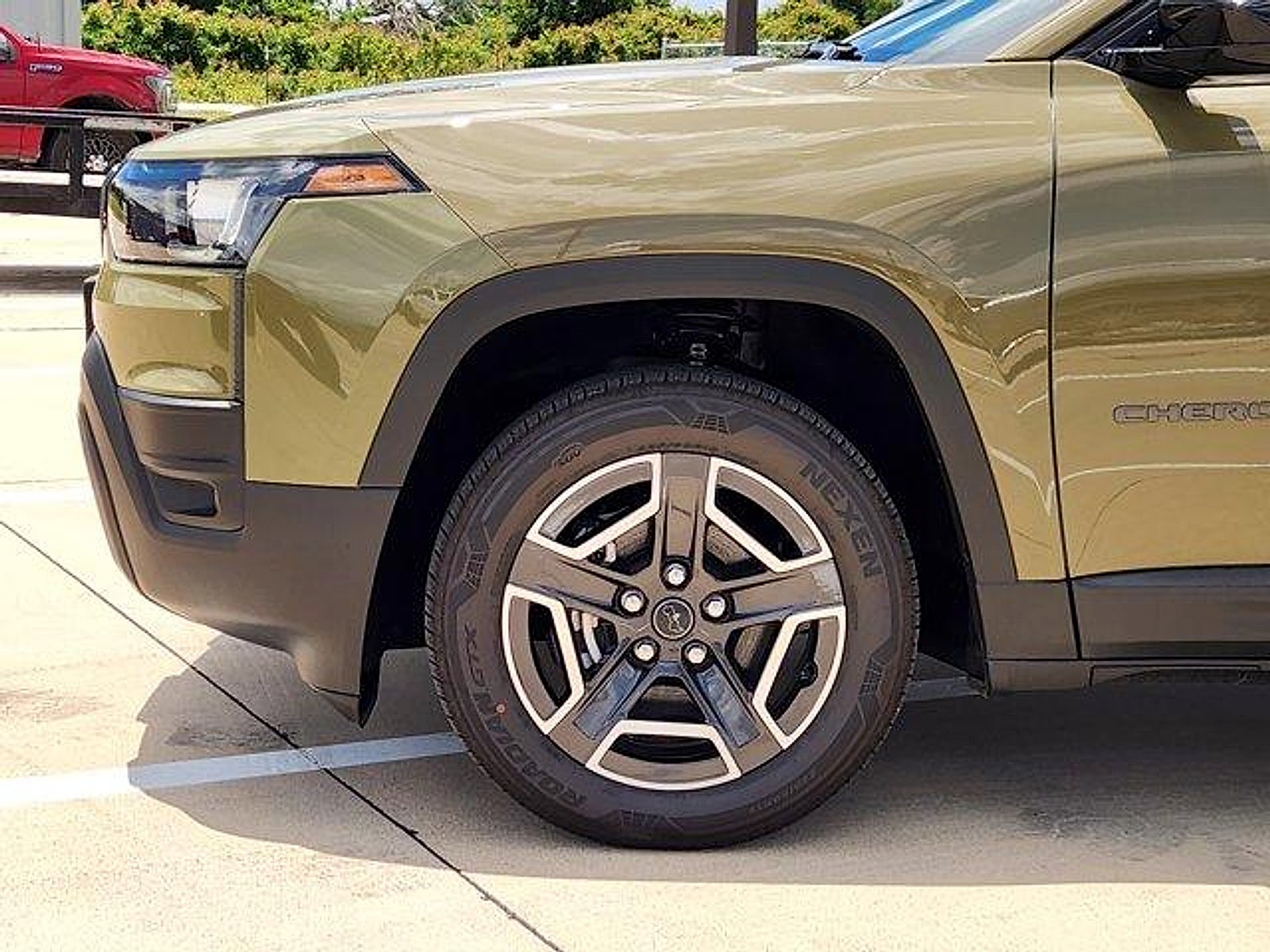 2026 Jeep Cherokee CHEROKEE LAREDO 4X4