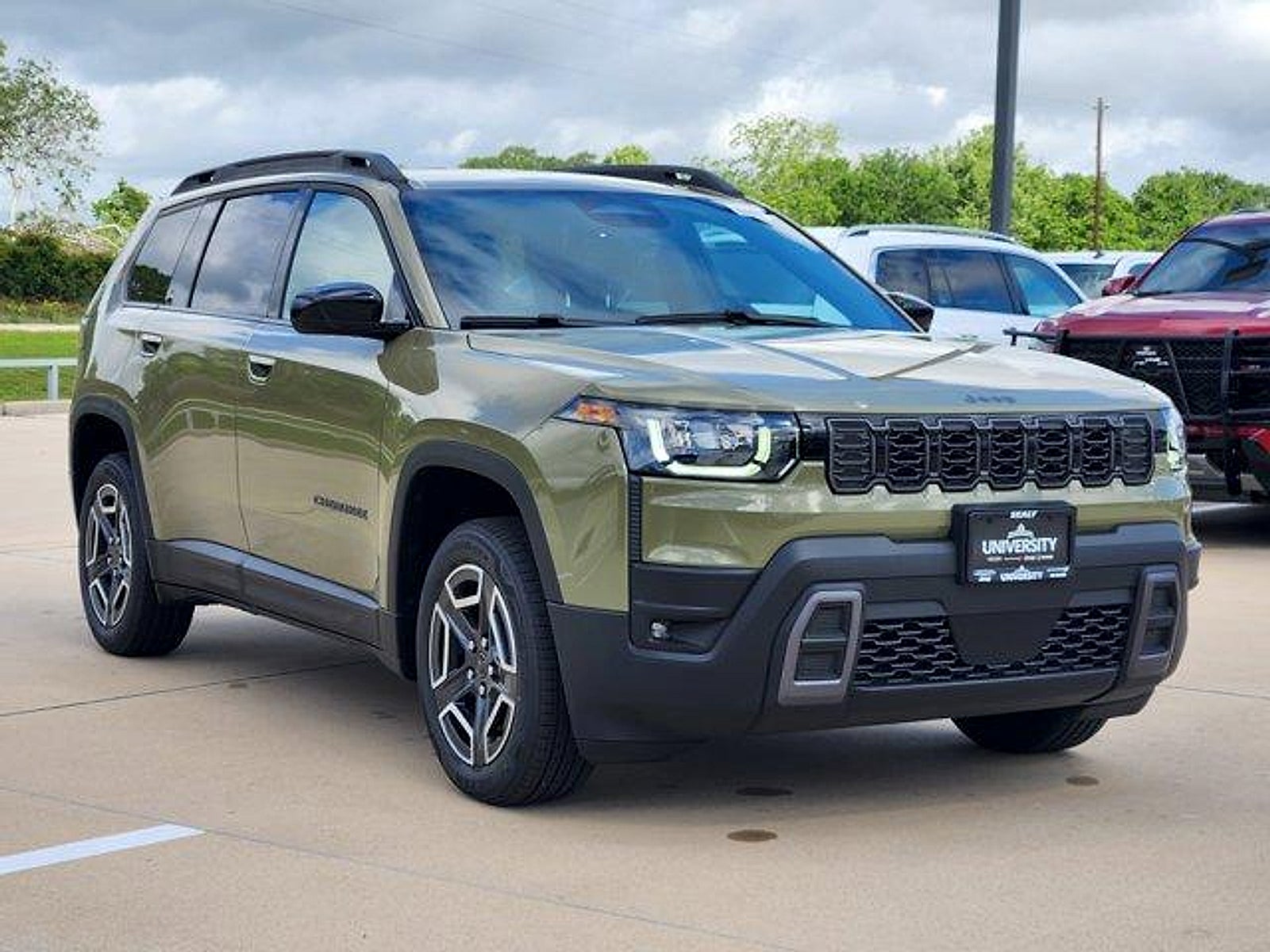 2026 Jeep Cherokee CHEROKEE LAREDO 4X4