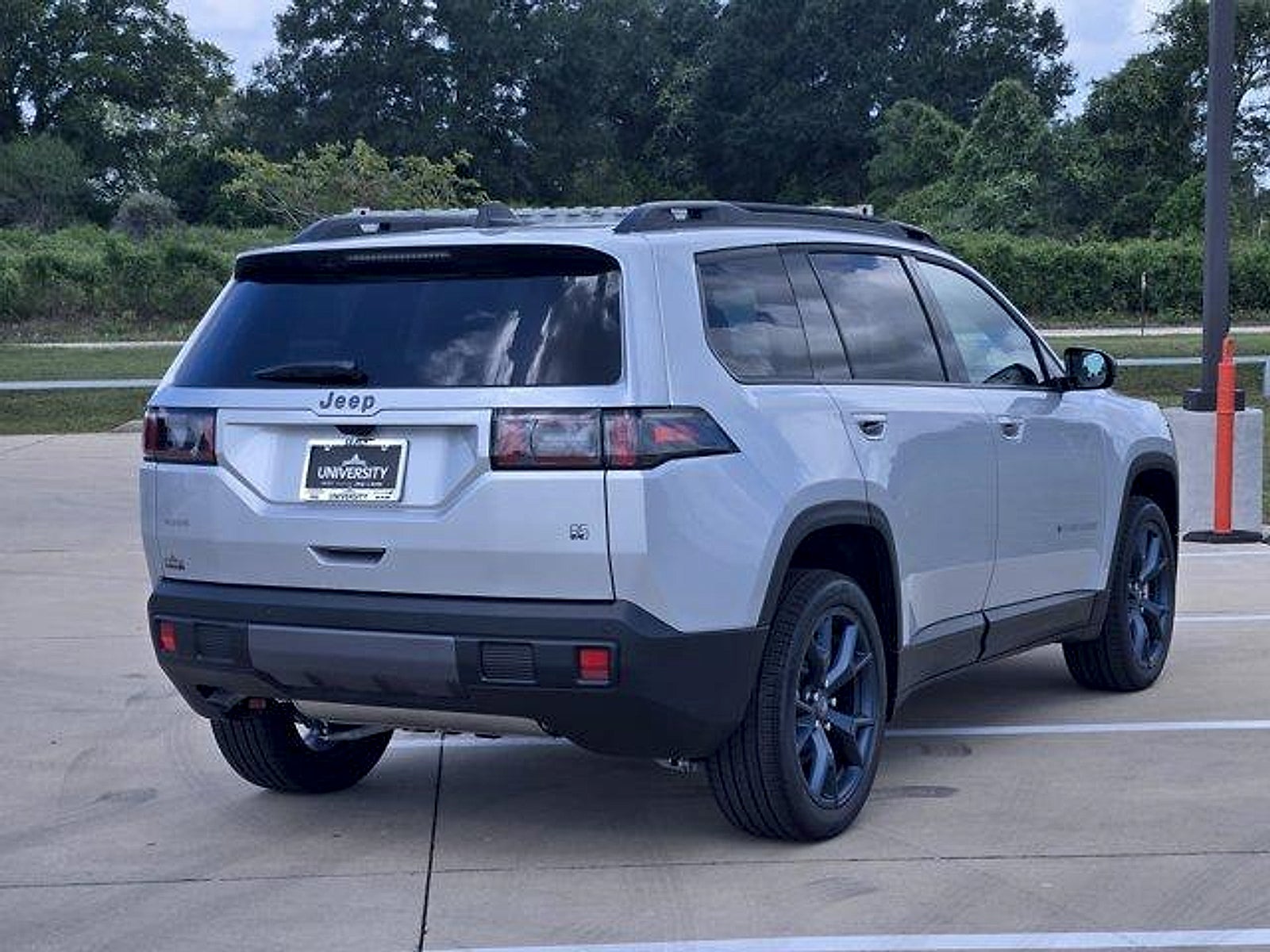 2026 Jeep Cherokee CHEROKEE 85TH ANNIVERSARY EDITION 4X4