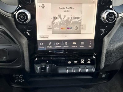 2026 RAM Ram 3500 RAM 3500 TRADESMAN CREW CAB 4X4 6'4' BOX