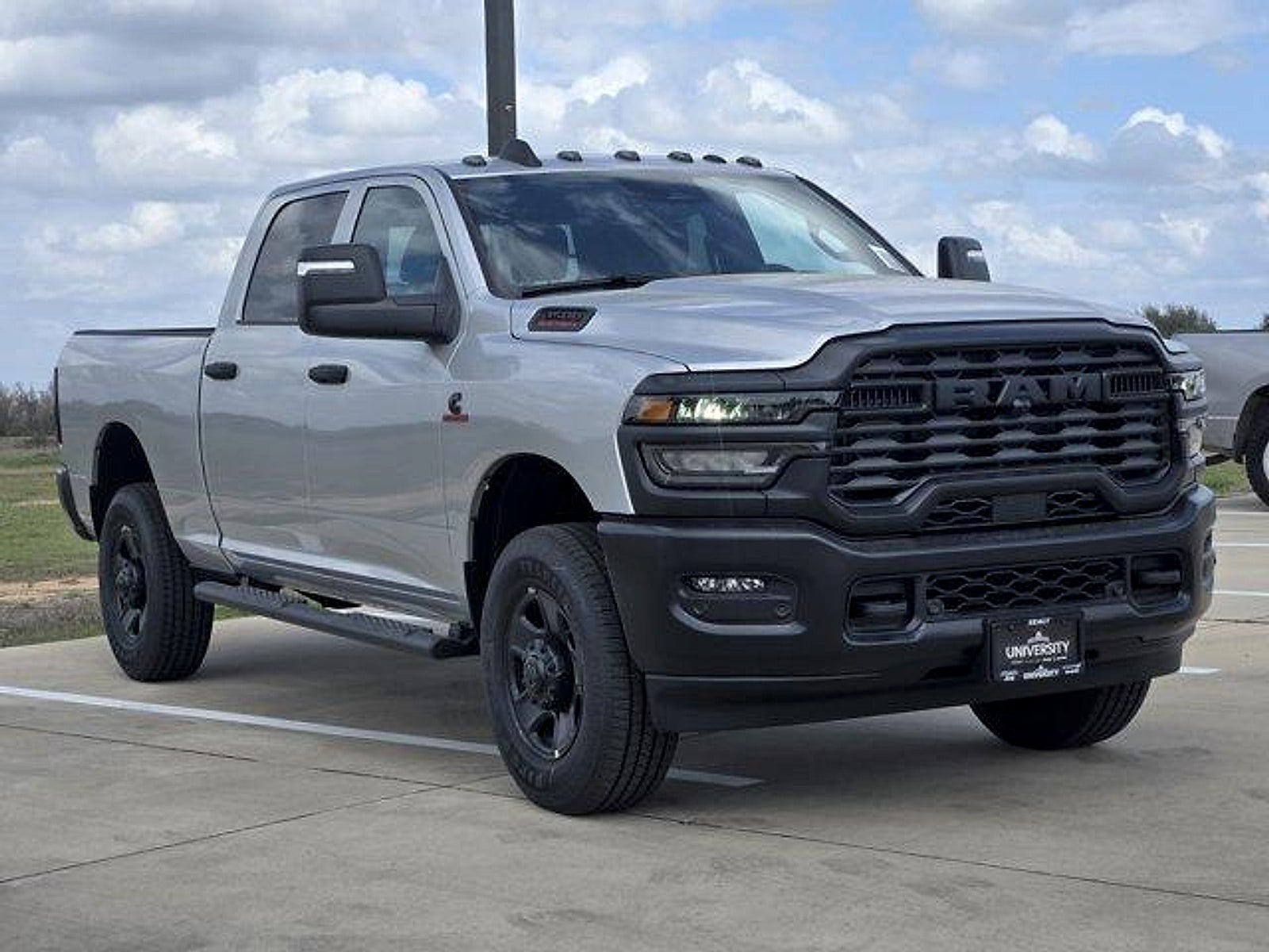 2026 RAM Ram 3500 RAM 3500 TRADESMAN CREW CAB 4X4 6'4' BOX