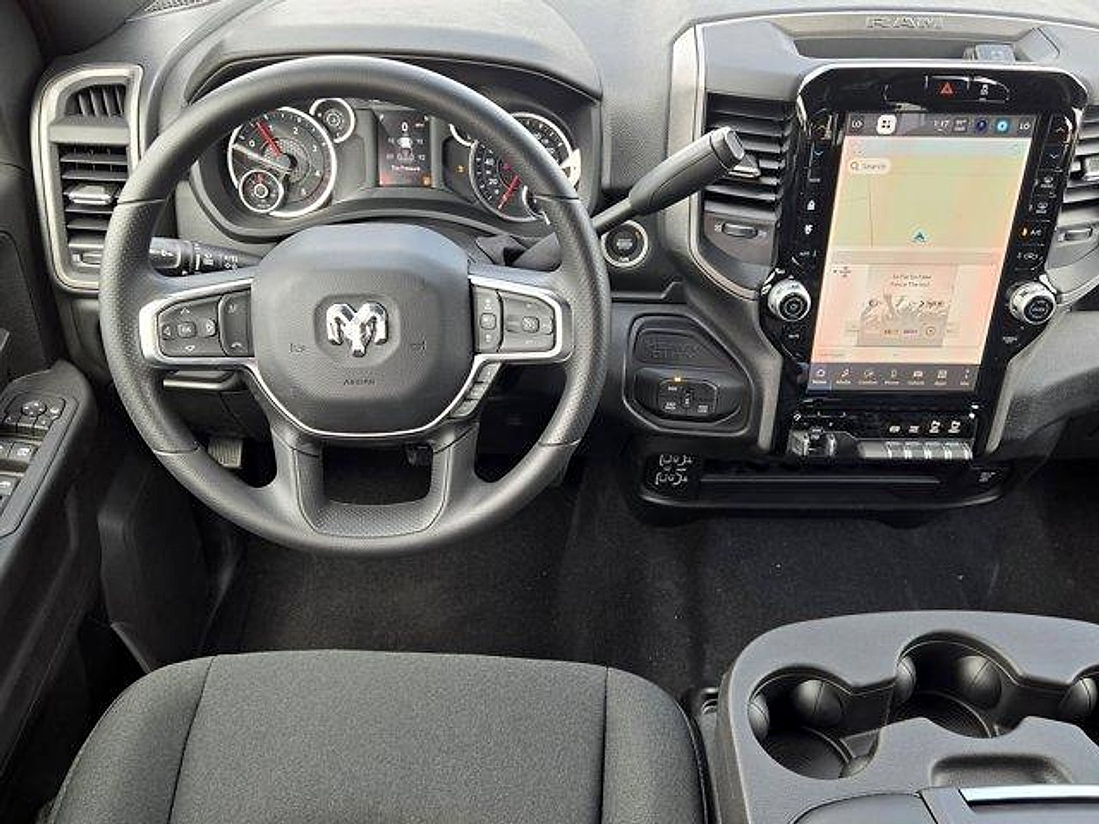 2026 RAM Ram 3500 RAM 3500 TRADESMAN CREW CAB 4X4 6'4' BOX