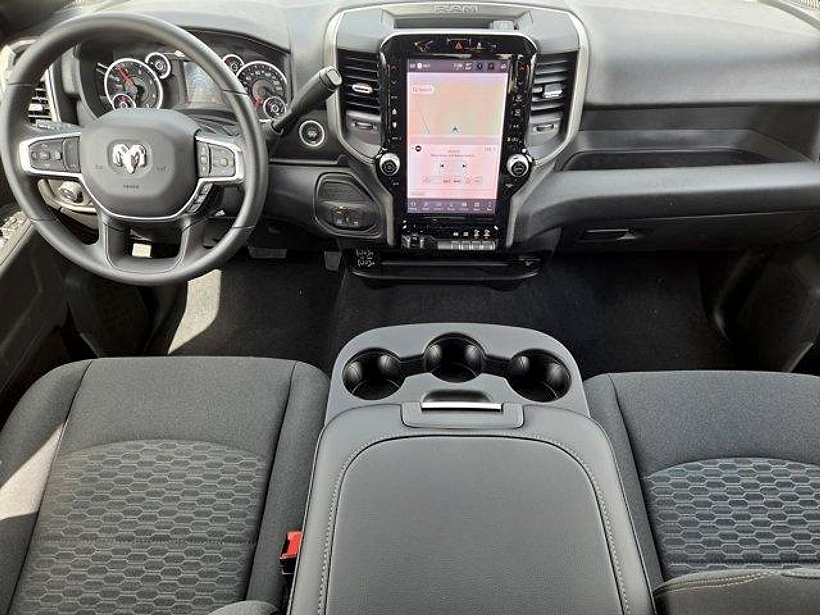 2026 RAM Ram 3500 RAM 3500 TRADESMAN CREW CAB 4X4 6'4' BOX