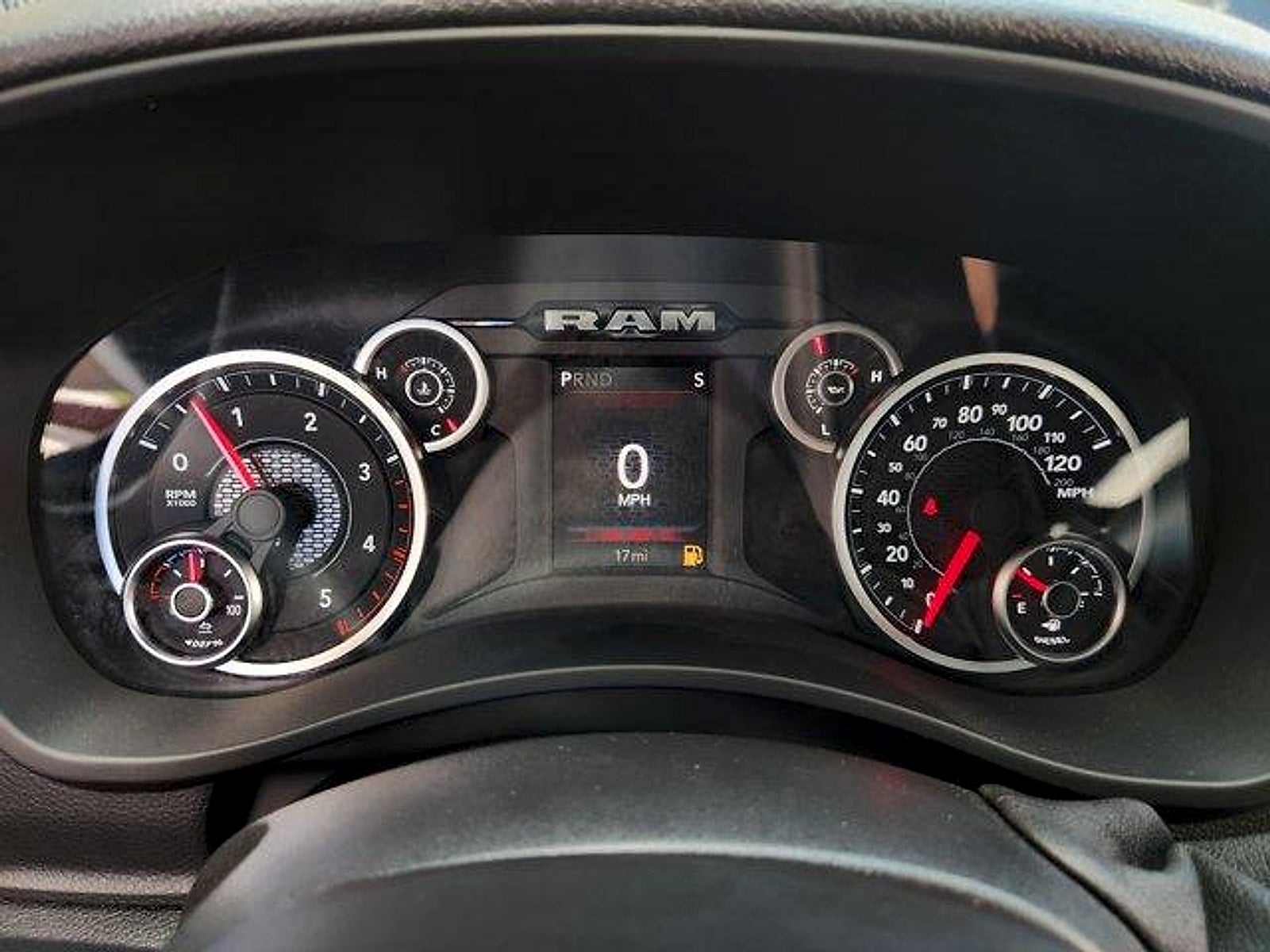 2026 RAM Ram 3500 RAM 3500 TRADESMAN CREW CAB 4X4 6'4' BOX