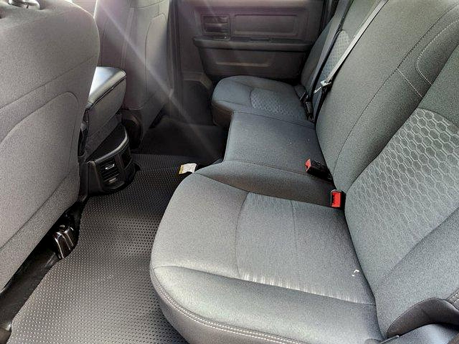 2026 RAM Ram 3500 RAM 3500 TRADESMAN CREW CAB 4X4 6'4' BOX