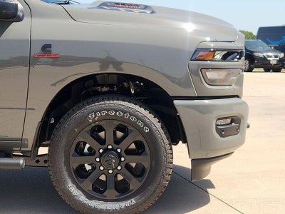 2026 RAM 2500 RAM 2500 BLACK EXPRESS CREW CAB 4X2 8' BOX