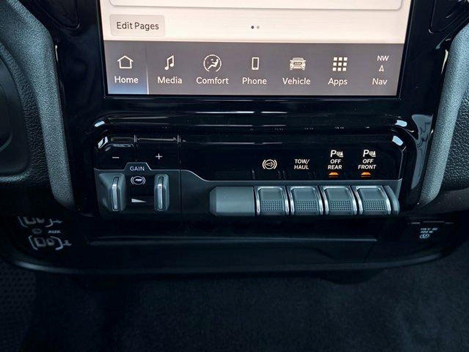 2026 RAM Ram 2500 RAM 2500 TRADESMAN CREW CAB 4X4 6'4' BOX