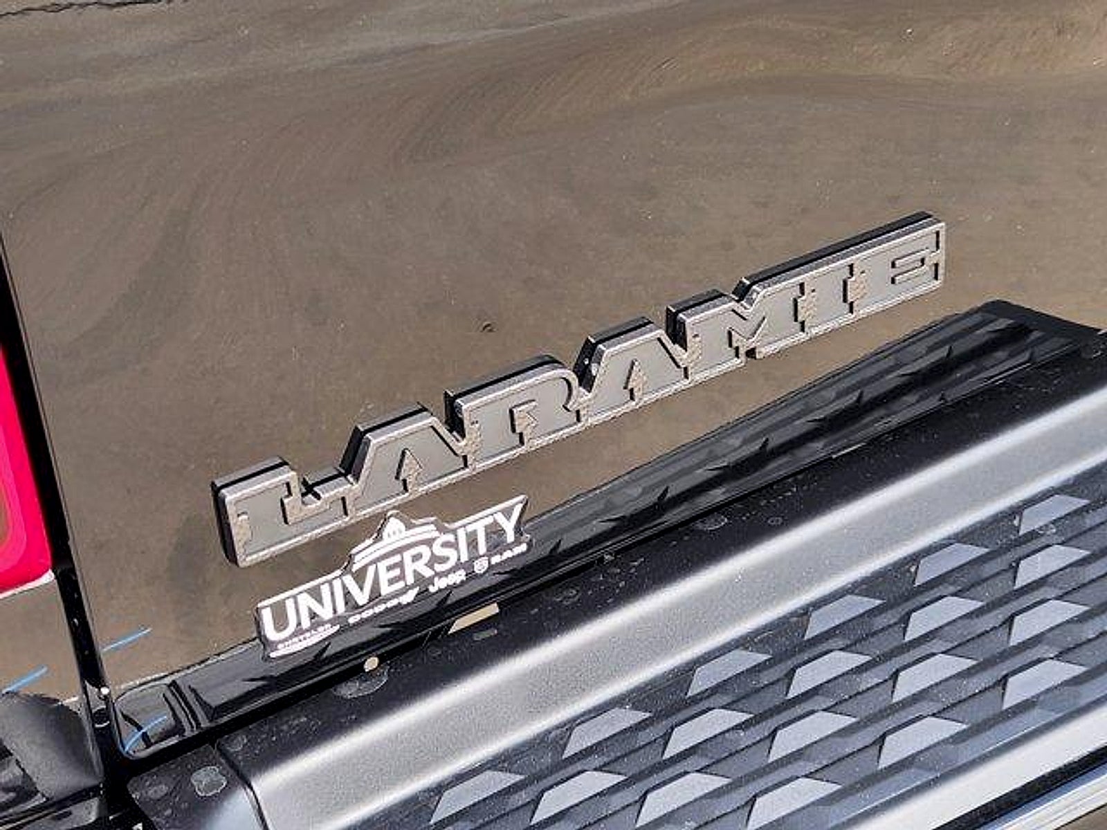 2027 RAM Ram 2500 RAM 2500 LARAMIE MEGA CAB 4X4 6'4' BOX