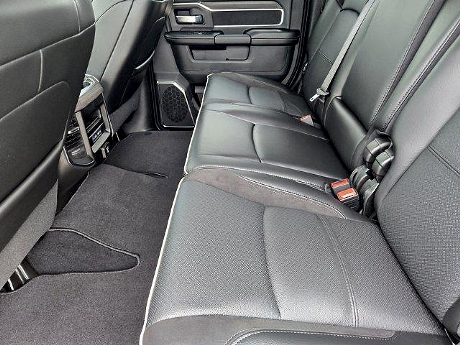 2026 RAM Ram 2500 RAM 2500 LARAMIE MEGA CAB 4X4 6'4' BOX