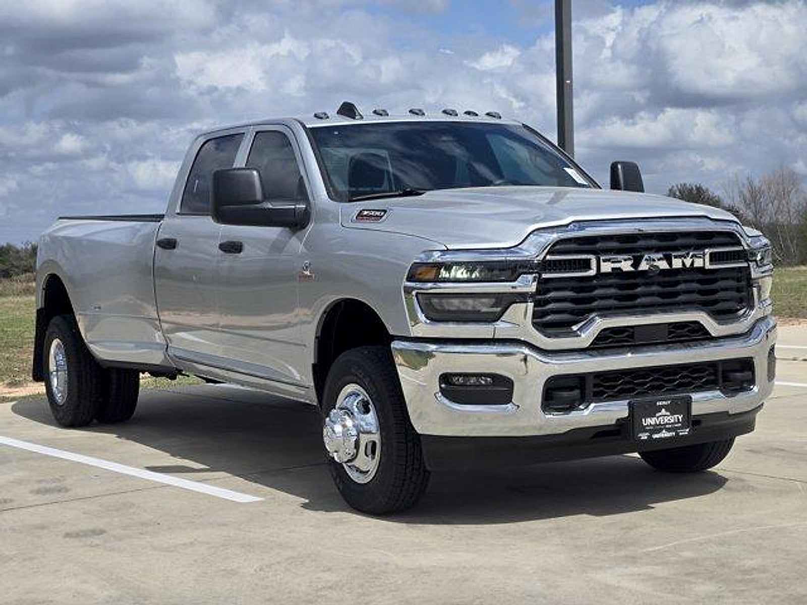 2026 RAM Ram 3500 RAM 3500 TRADESMAN CREW CAB 4X4 8' BOX