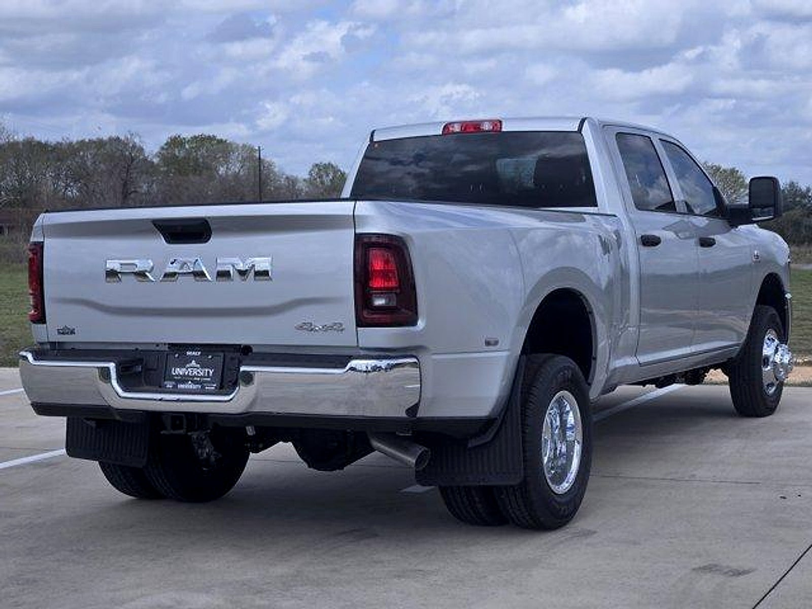 2026 RAM Ram 3500 RAM 3500 TRADESMAN CREW CAB 4X4 8' BOX