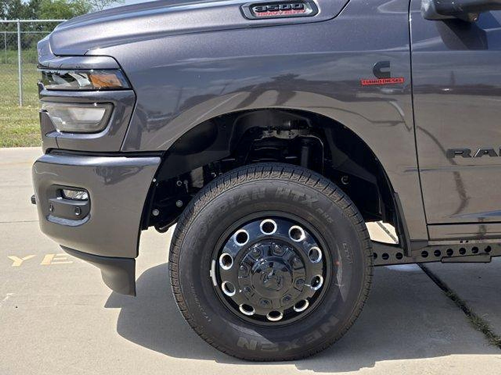 2026 RAM 3500 RAM 3500 LONE STAR CREW CAB 4X4 8' BOX