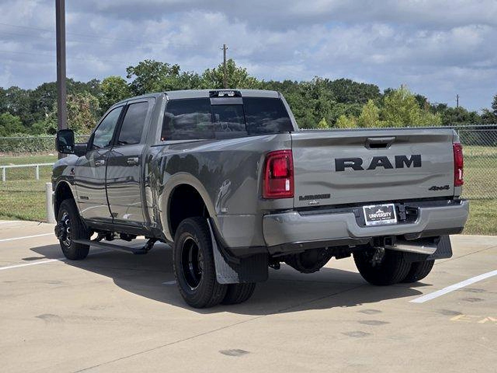 2026 RAM Ram 3500 RAM 3500 LARAMIE CREW CAB 4X4 8' BOX