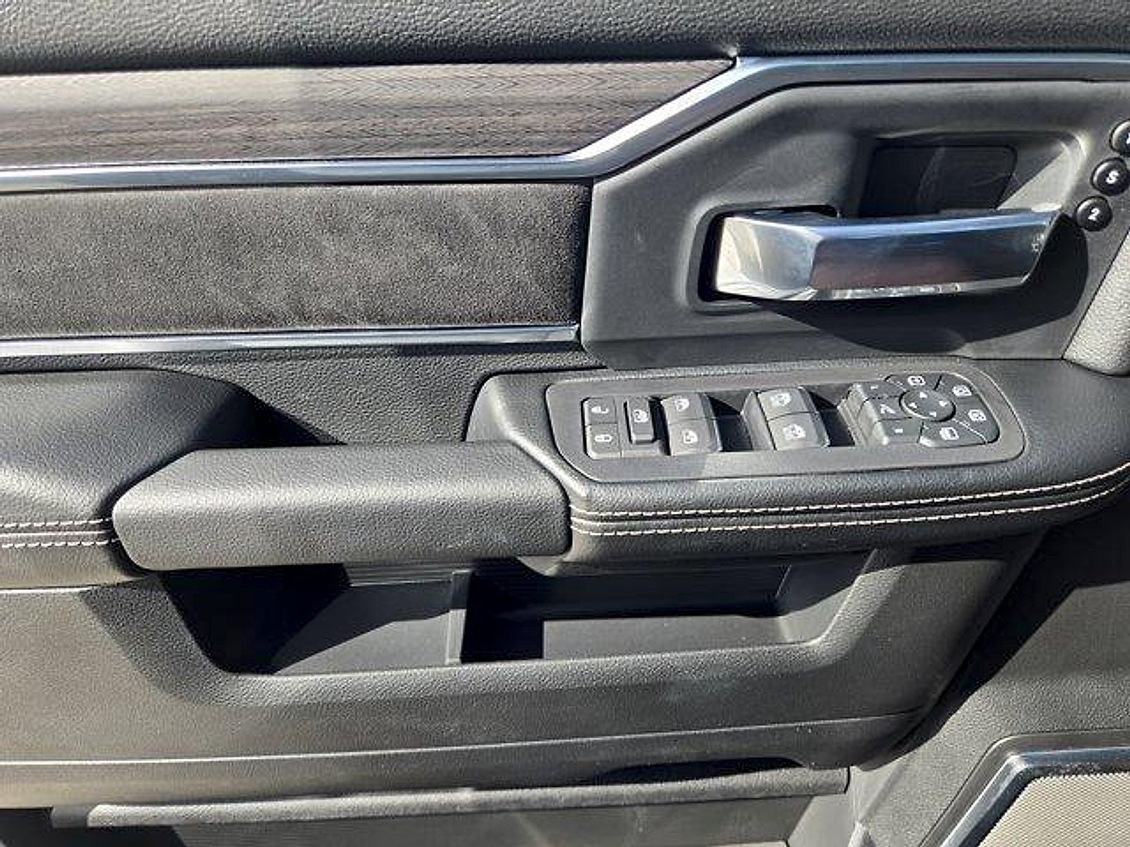 2026 RAM Ram 3500 RAM 3500 LARAMIE CREW CAB 4X4 8' BOX
