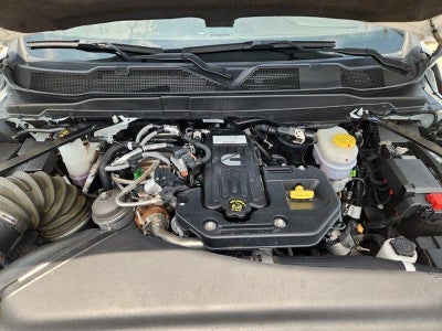2025 RAM 3500 Laramie Crew Cab 4x4 8' Box