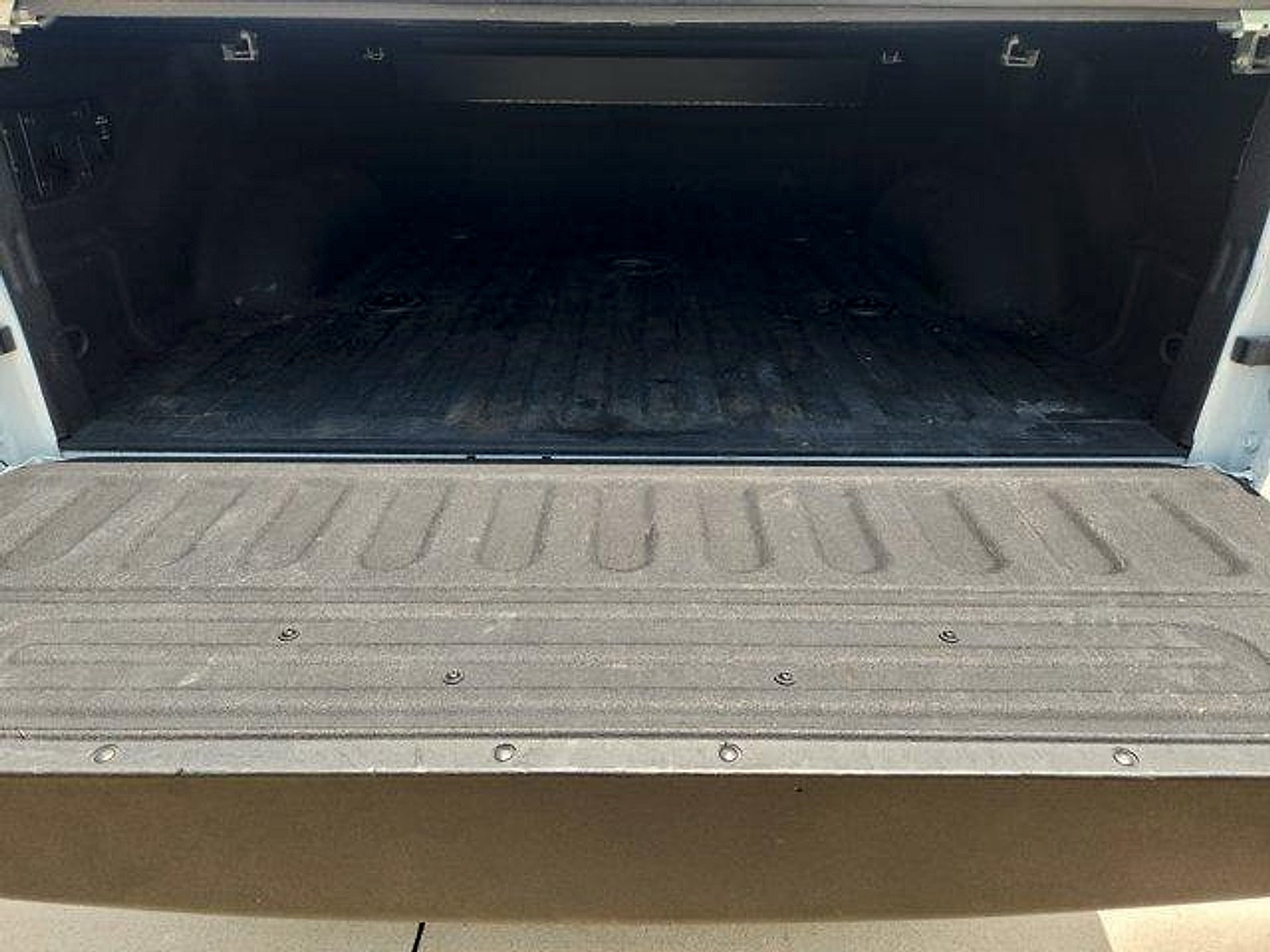 2025 RAM 3500 Laramie Crew Cab 4x4 8' Box