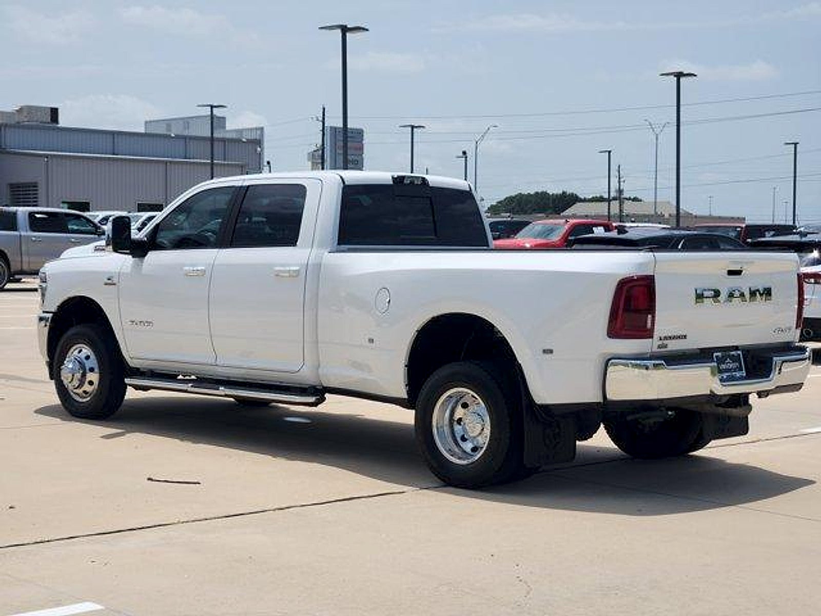 2025 RAM 3500 Laramie Crew Cab 4x4 8' Box
