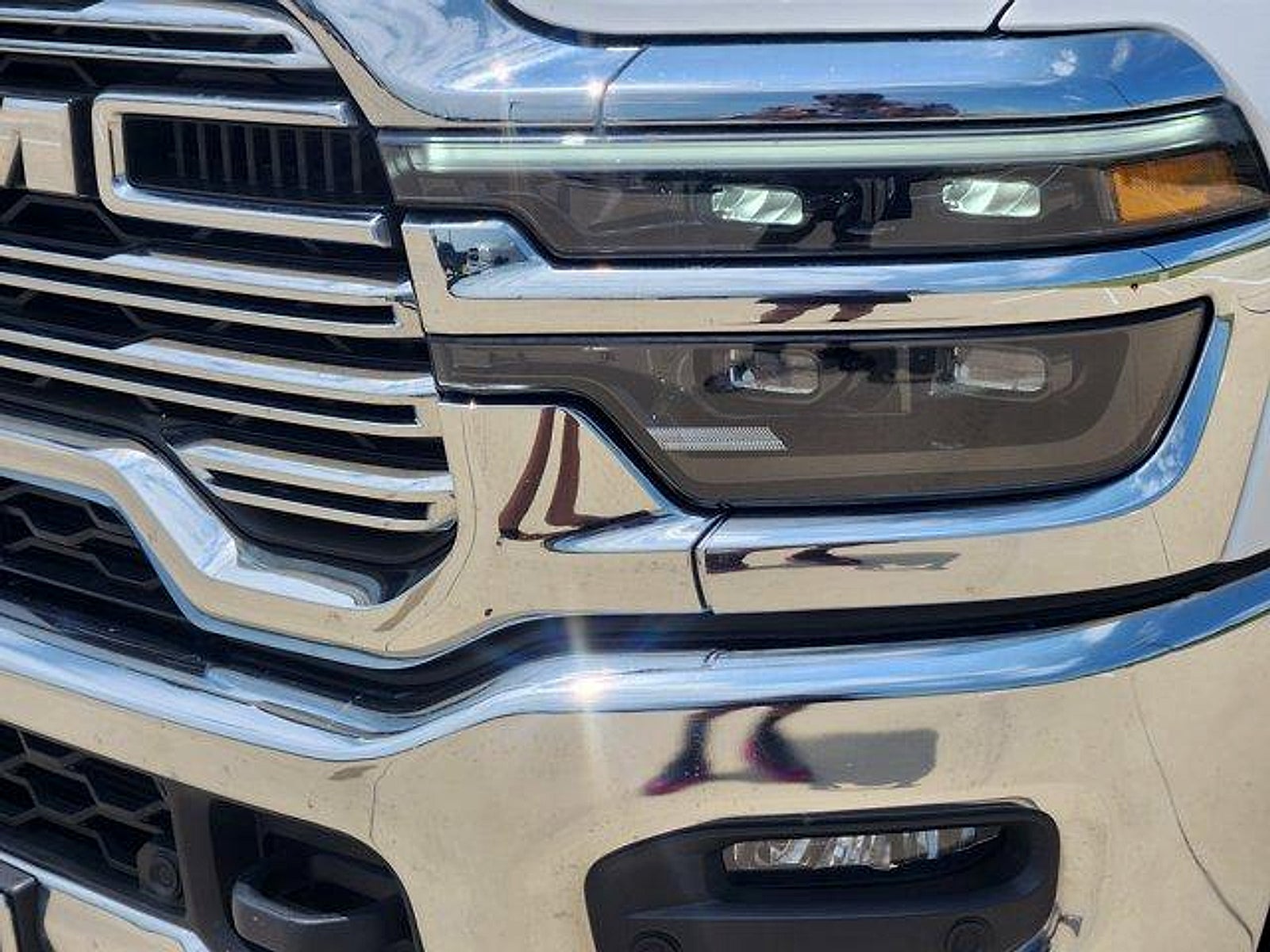 2025 RAM 3500 Laramie Crew Cab 4x4 8' Box