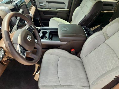 2025 RAM 3500 Laramie Crew Cab 4x4 8' Box