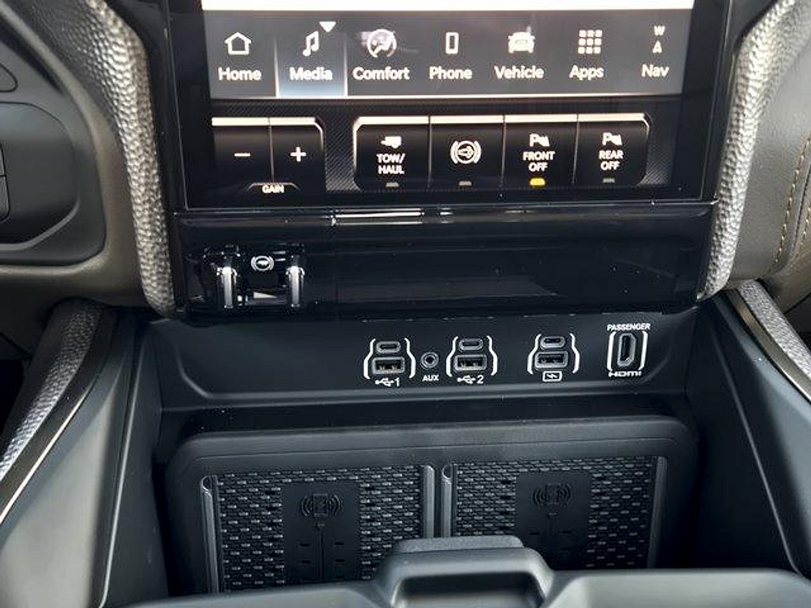 2026 RAM 3500 RAM 3500 LIMITED LONGHORN CREW CAB 4X4 8' BOX