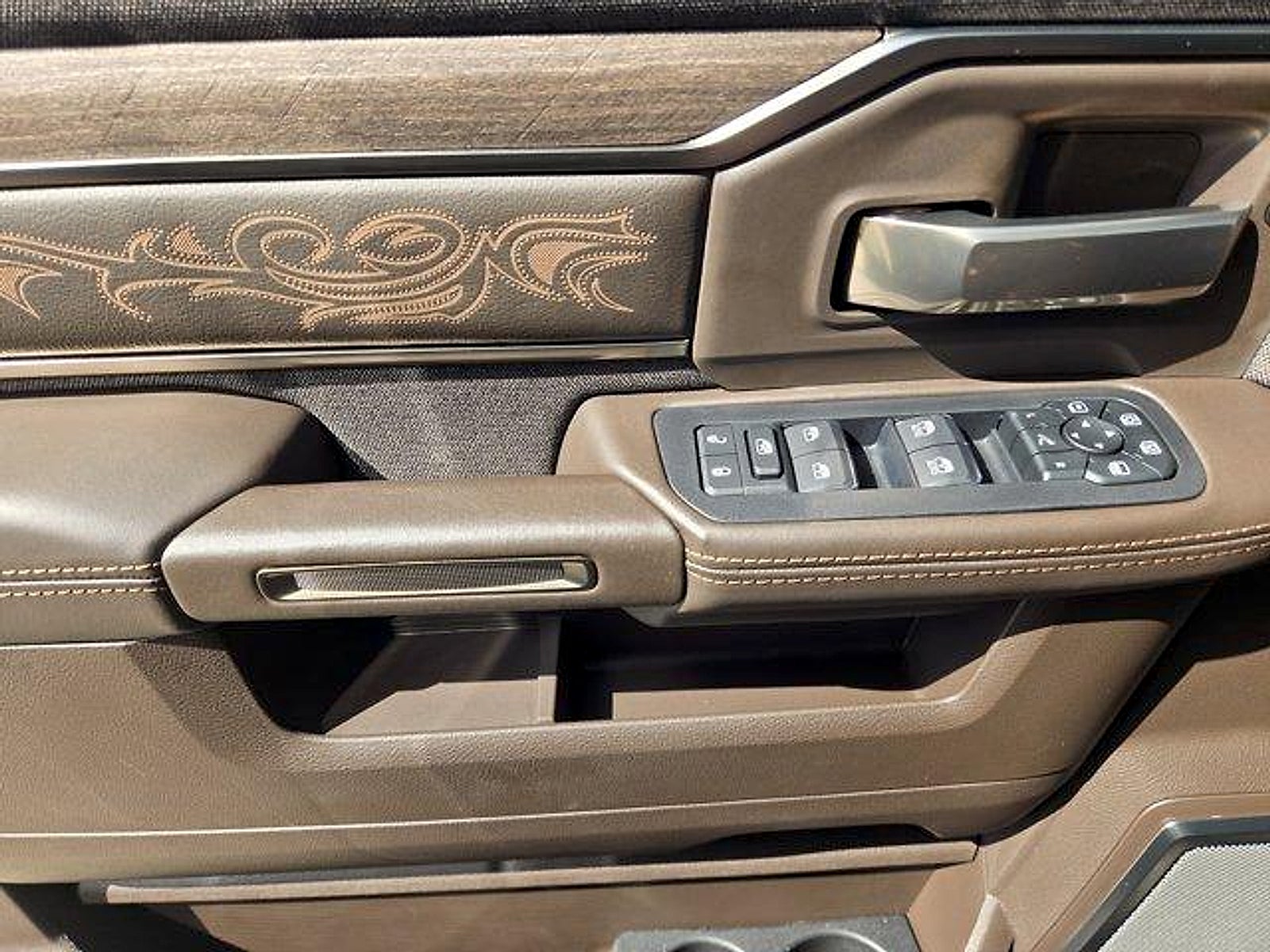 2026 RAM 3500 RAM 3500 LIMITED LONGHORN CREW CAB 4X4 8' BOX