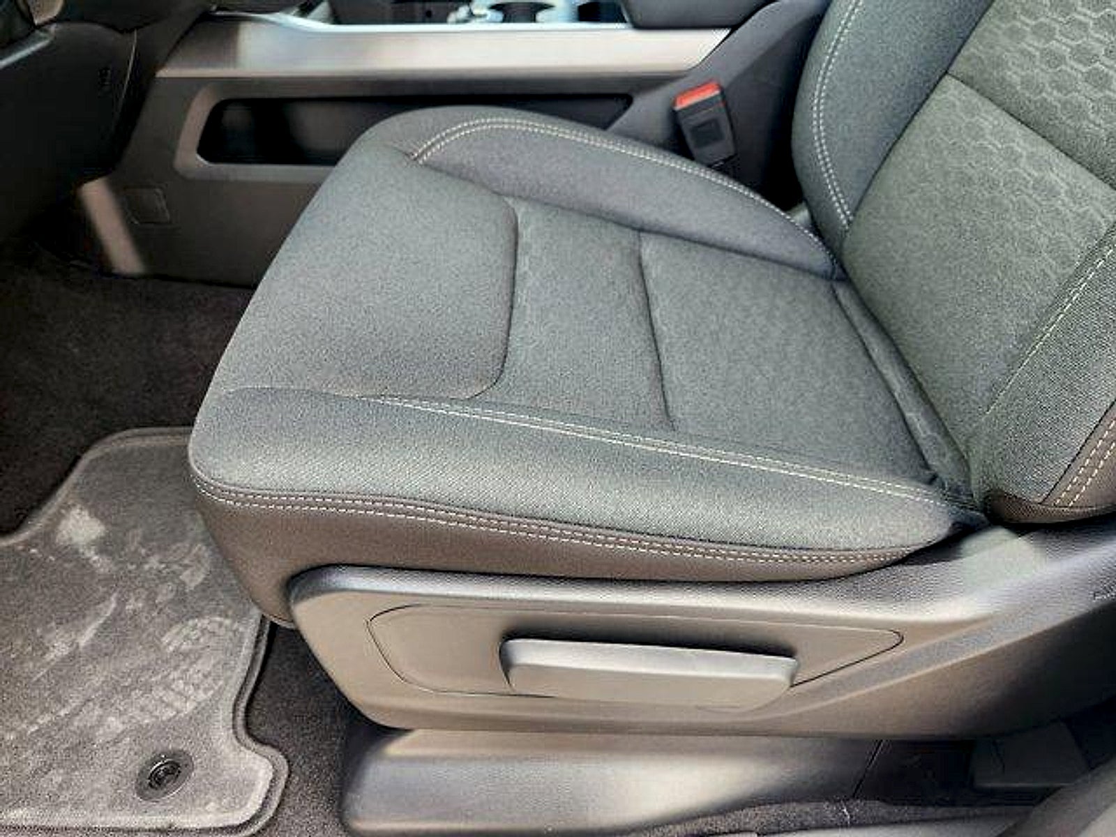 2026 RAM Ram 1500 RAM 1500 LONE STAR CREW CAB 4X2 5'7' BOX