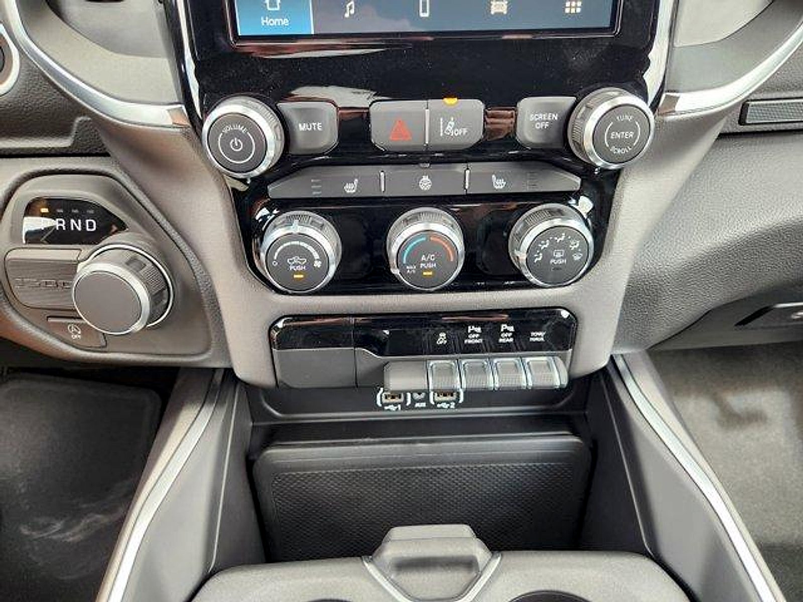 2026 RAM Ram 1500 RAM 1500 LONE STAR CREW CAB 4X2 5'7' BOX