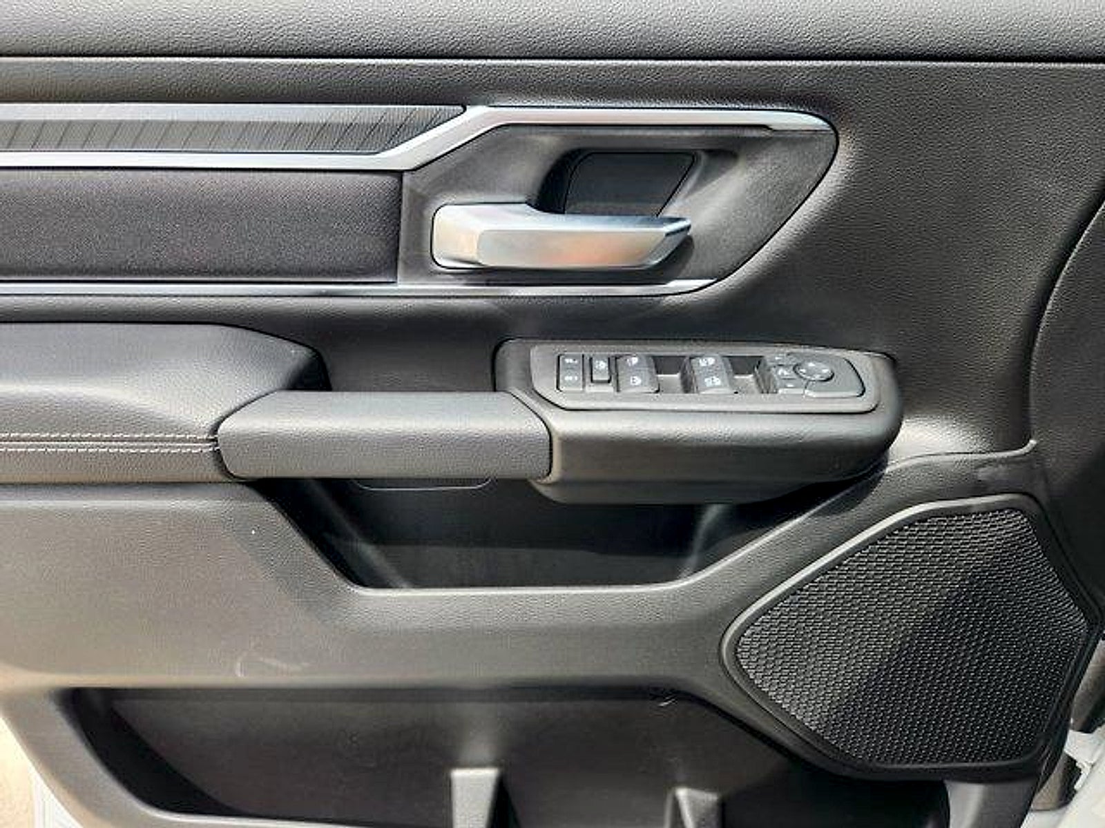 2026 RAM Ram 1500 RAM 1500 LONE STAR CREW CAB 4X2 5'7' BOX