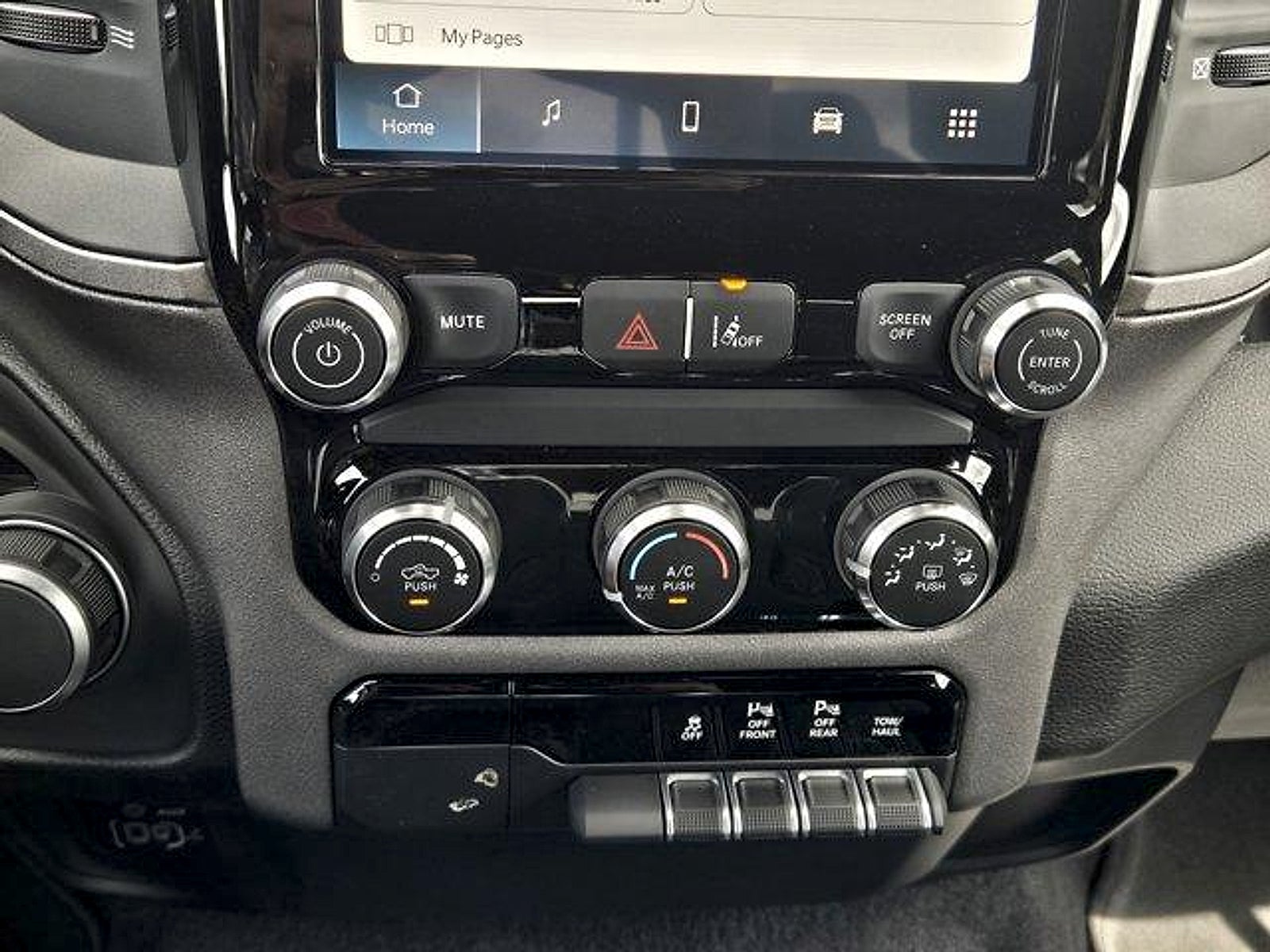 2026 RAM Ram 1500 RAM 1500 EXPRESS CREW CAB 4X2 5'7' BOX