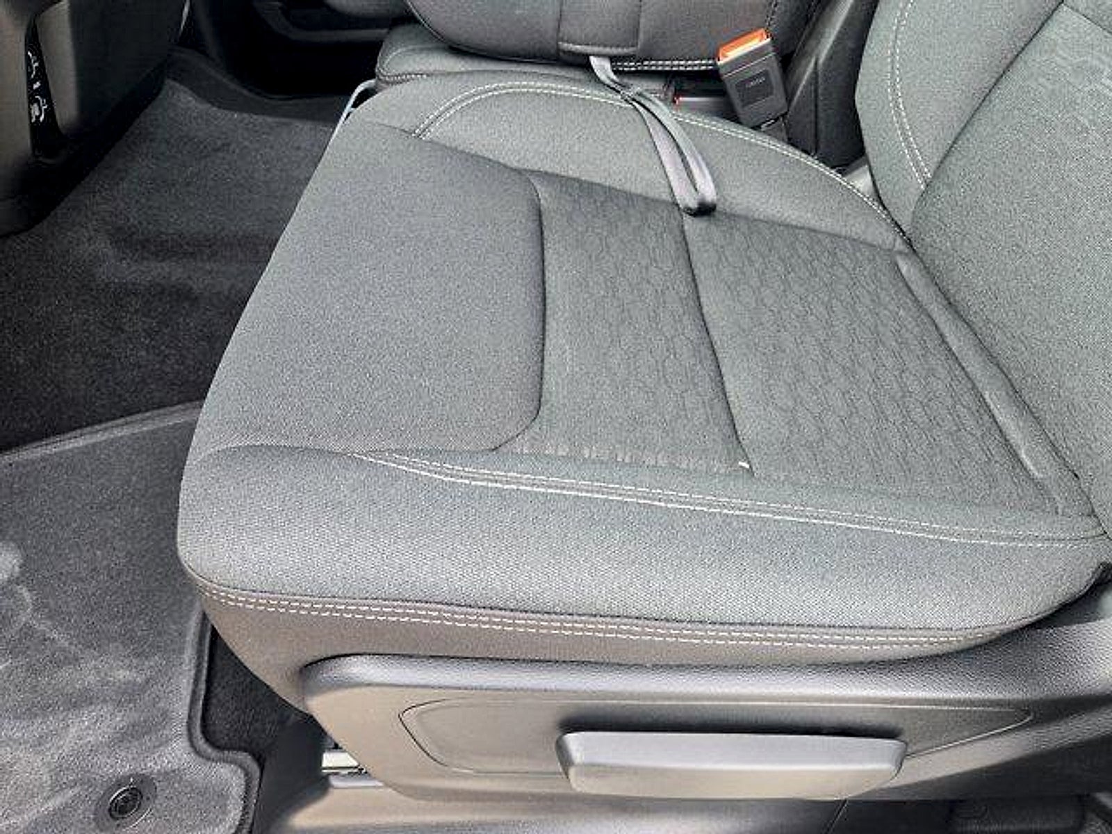 2026 RAM Ram 1500 RAM 1500 EXPRESS CREW CAB 4X2 5'7' BOX