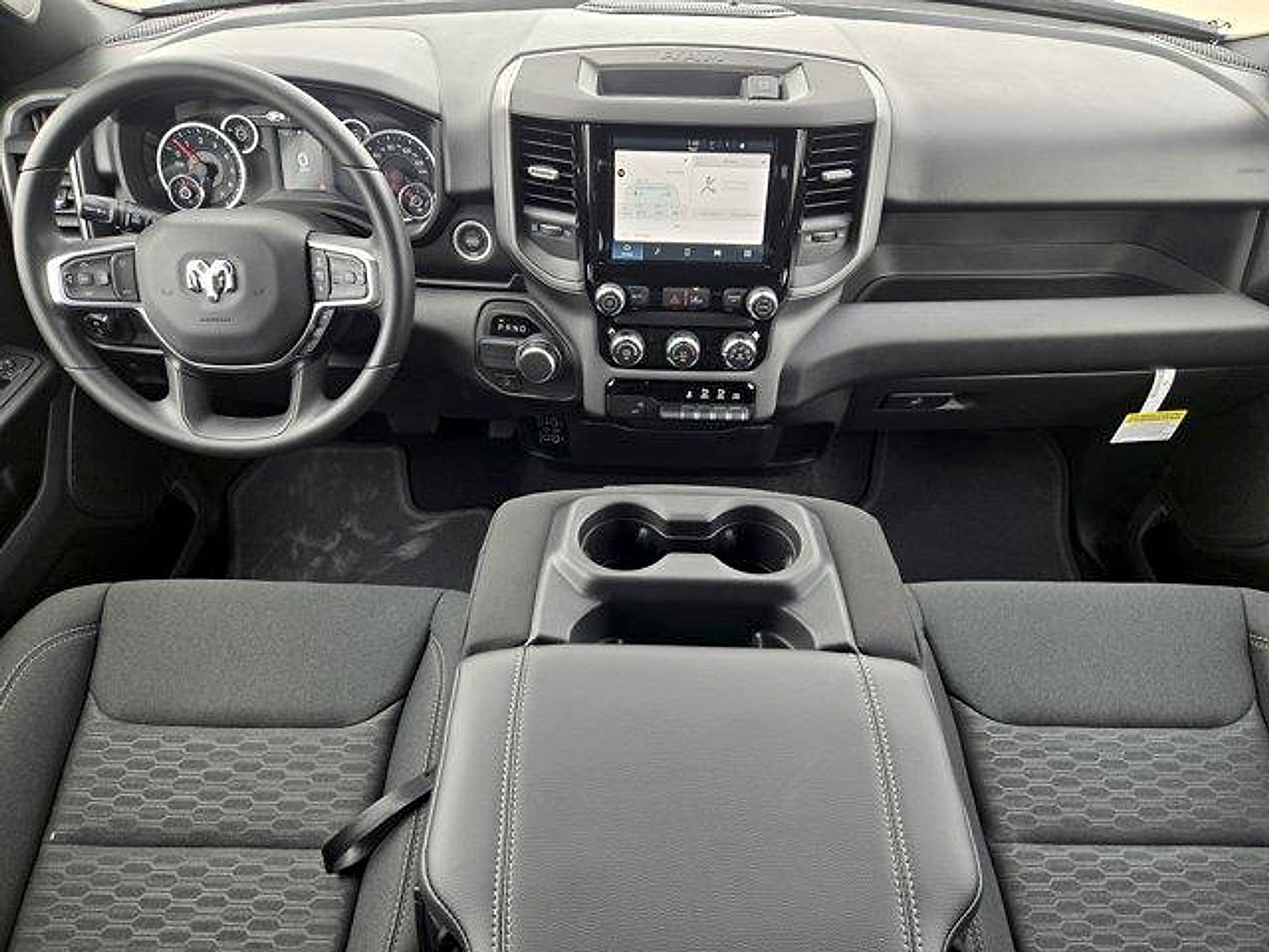 2026 RAM Ram 1500 RAM 1500 EXPRESS CREW CAB 4X2 5'7' BOX