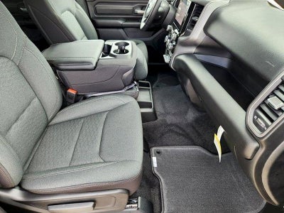 2026 RAM Ram 1500 RAM 1500 EXPRESS CREW CAB 4X2 5'7' BOX